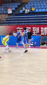 晋江企BA 今晚豪山建材VS三六一度头名之争将打响 终极对决打Call